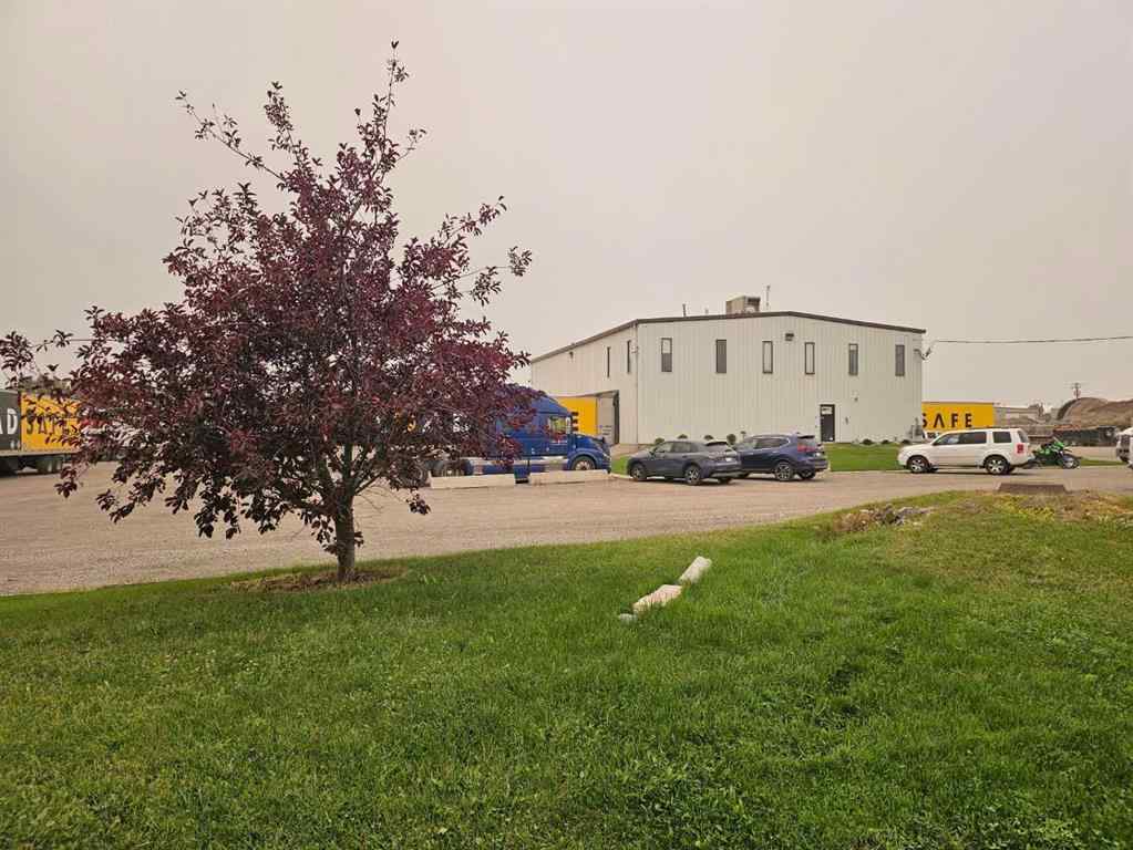 MLS® A2254481 - 9415 44 Street SE in South Foothills Calgary, Commercial