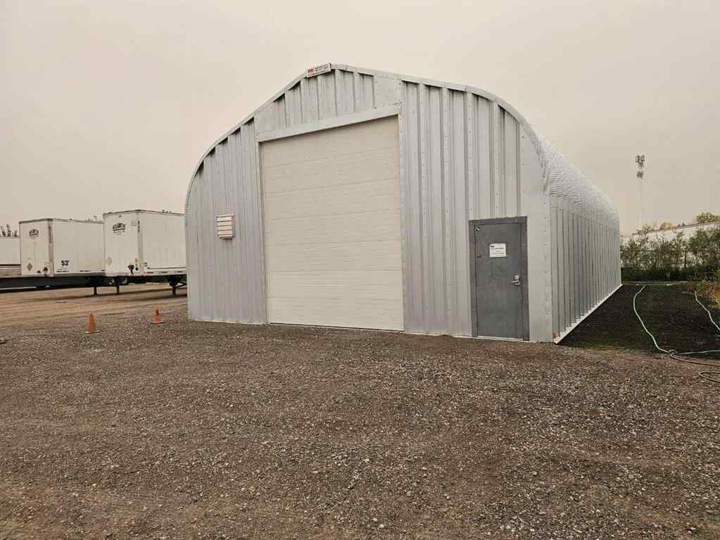MLS® A2254481 - 9415 44 Street SE in South Foothills Calgary, Commercial