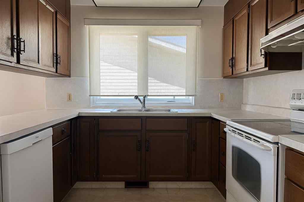 MLS® A2254482 - 790 4 Avenue SE in NONE Three Hills, Residential