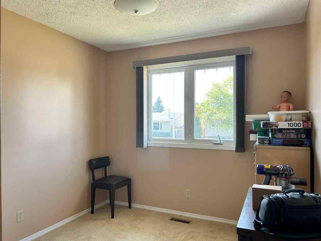MLS® A2254482 - 790 4 Avenue SE in NONE Three Hills, Residential
