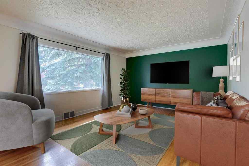MLS® A2254490 - 2614 1 Avenue NW in West Hillhurst Calgary, Residential