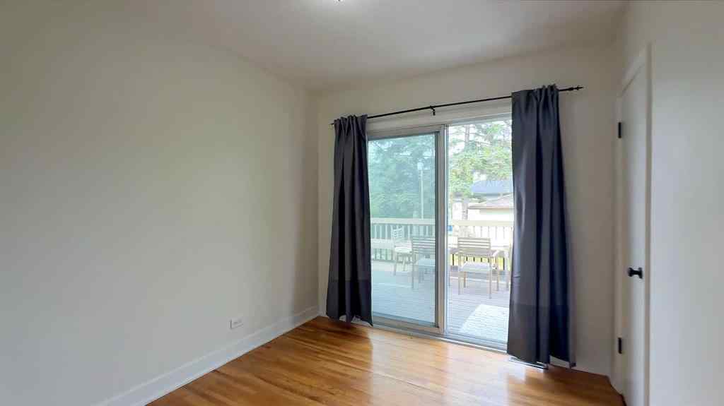 MLS® A2254490 - 2614 1 Avenue NW in West Hillhurst Calgary, Residential