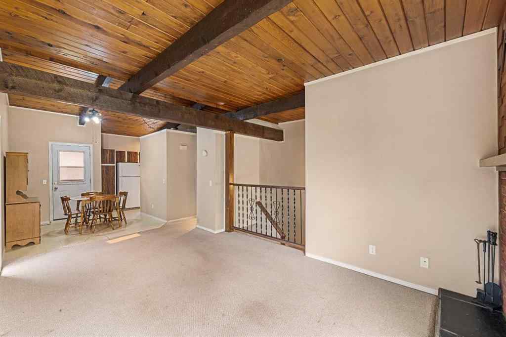 MLS® A2254491 - 2351 50 Street NE in Rundle Calgary, Residential