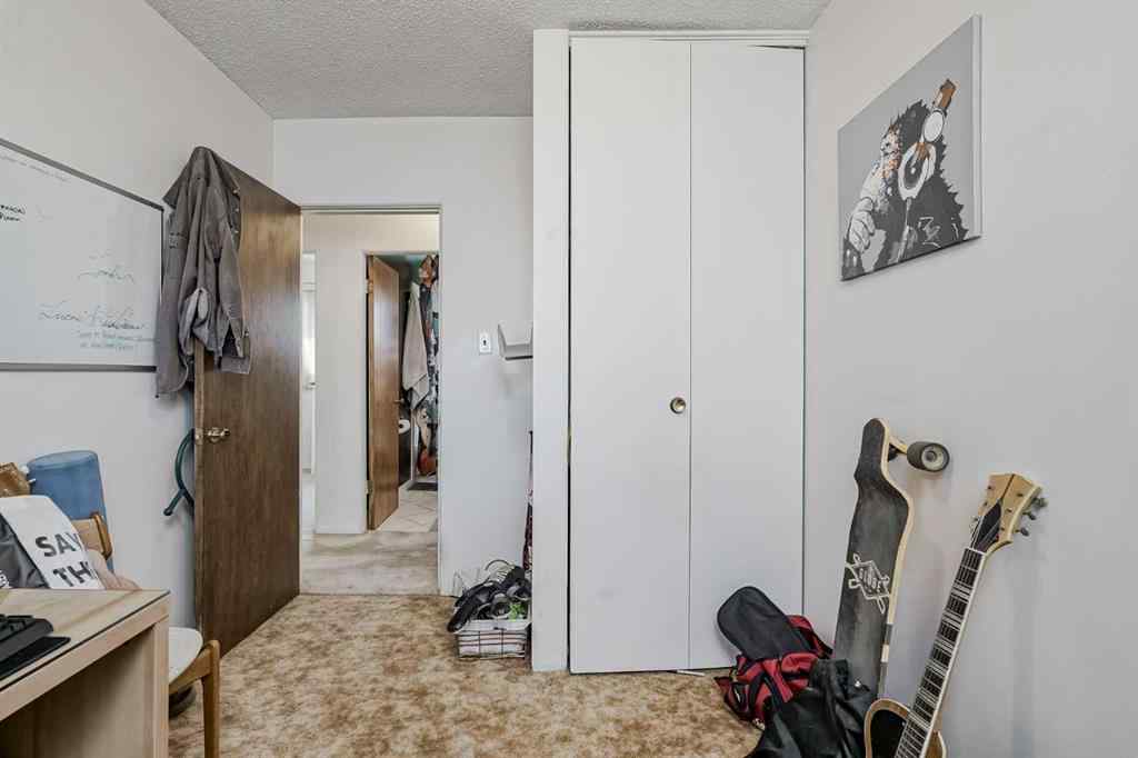MLS® A2254492 - 4928 45 Street SW in Glamorgan Calgary, Residential