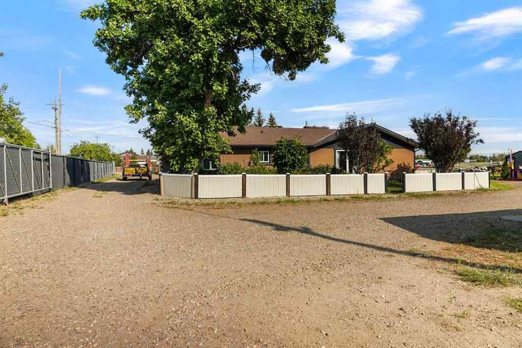MLS® A2254495 - 255 11 Street Street  in Dunmore Industrial Dunmore, Residential