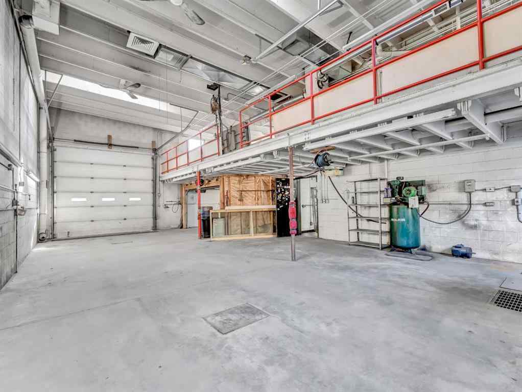 MLS® A2254500 - 1137 & 1139 Kingsway Avenue SE in River Flats Medicine Hat, Commercial