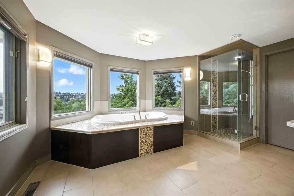 MLS® A2254503 - 141 Edgeview Road NW in Edgemont Calgary, Residential