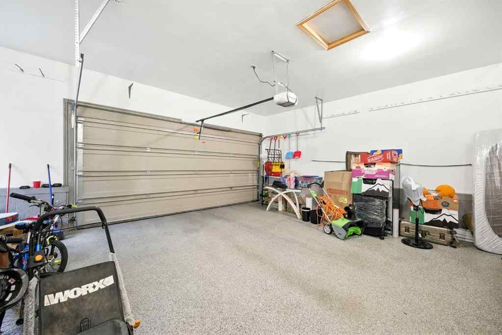 MLS® A2254503 - 141 Edgeview Road NW in Edgemont Calgary, Residential