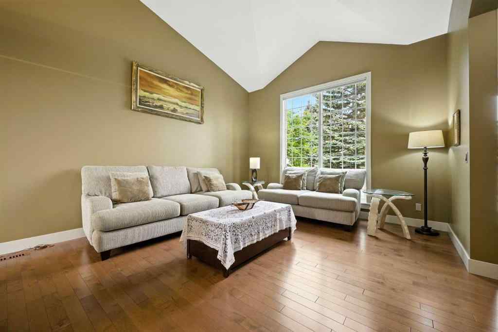 MLS® A2254503 - 141 Edgeview Road NW in Edgemont Calgary, Residential