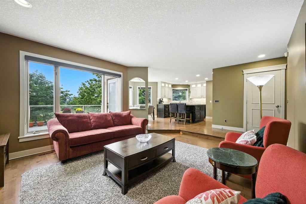MLS® A2254503 - 141 Edgeview Road NW in Edgemont Calgary, Residential
