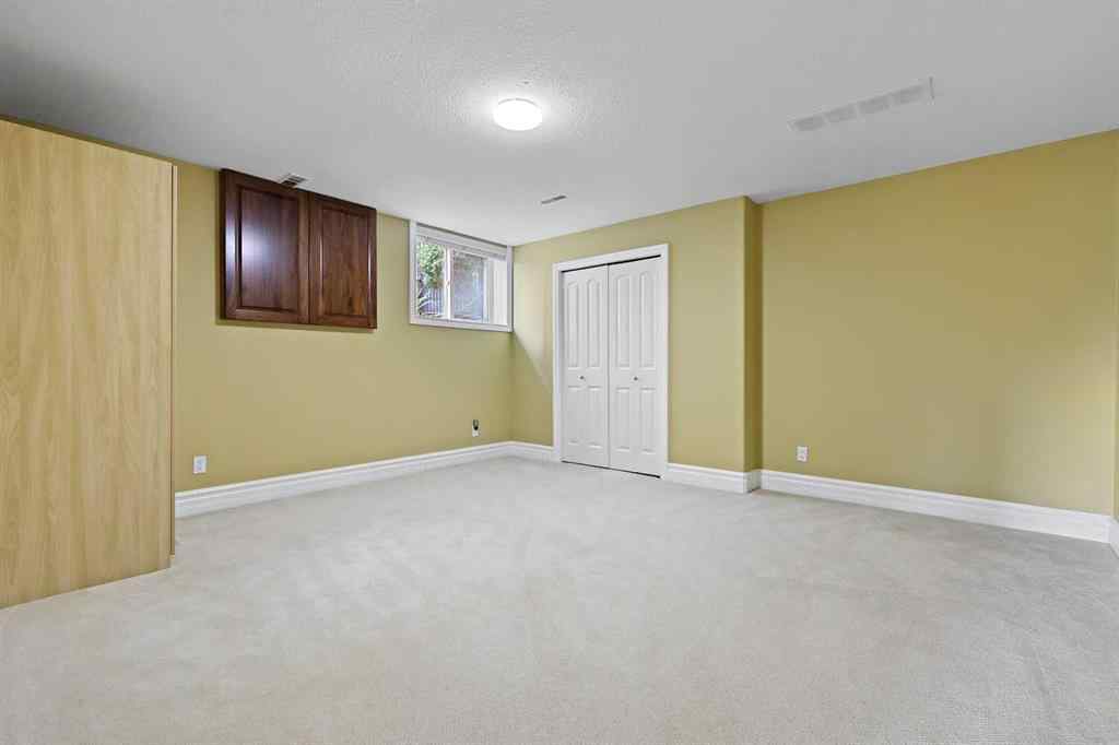 MLS® A2254504 - 49 Royal Highland Road NW in Royal Oak Calgary, Residential