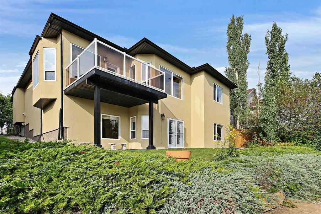 MLS® A2254504 - 49 Royal Highland Road NW in Royal Oak Calgary, Residential