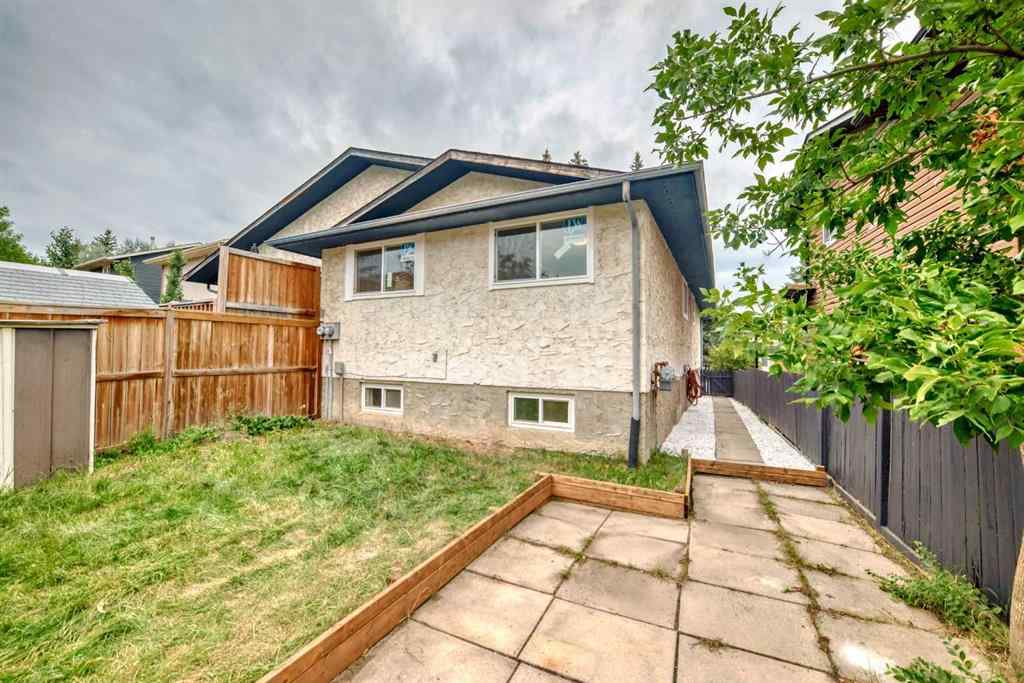 MLS® A2254506 - 81 Bearberry Close NW in Beddington Heights Calgary, Residential