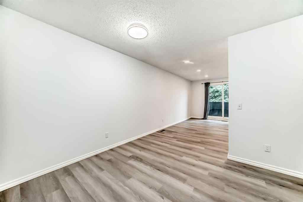 MLS® A2254506 - 81 Bearberry Close NW in Beddington Heights Calgary, Residential