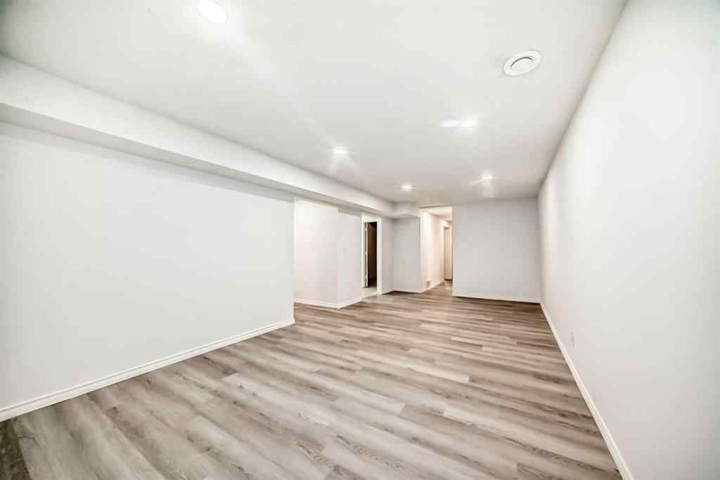 MLS® A2254506 - 81 Bearberry Close NW in Beddington Heights Calgary, Residential