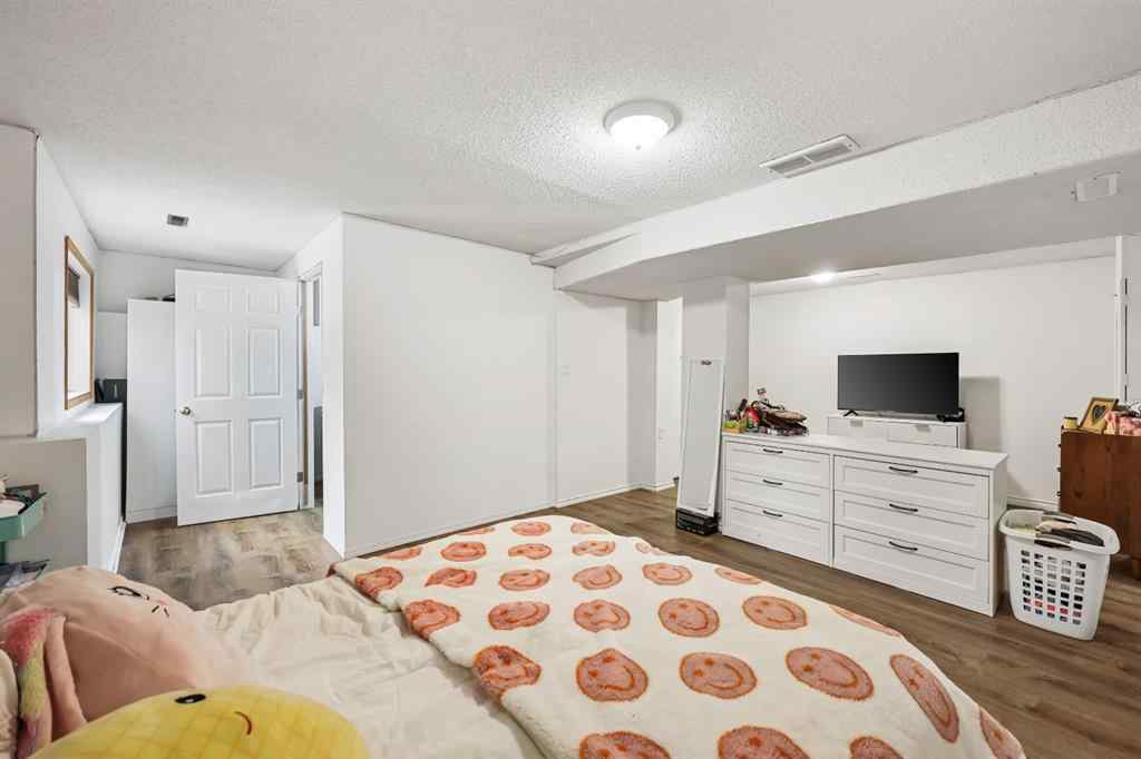 MLS® A2254507 - 10 Big Springs Hill SE in Big Springs Airdrie, Residential