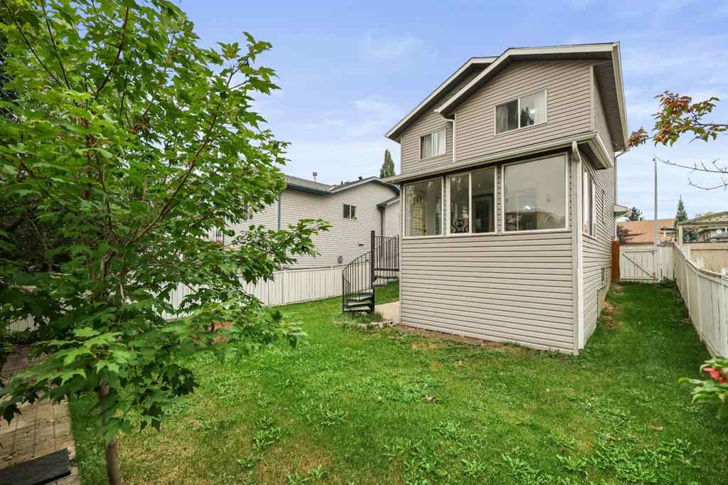 MLS® A2254507 - 10 Big Springs Hill SE in Big Springs Airdrie, Residential