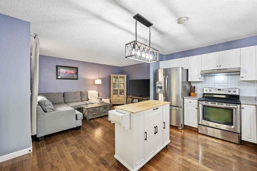 MLS® A2254507 - 10 Big Springs Hill SE in Big Springs Airdrie, Residential