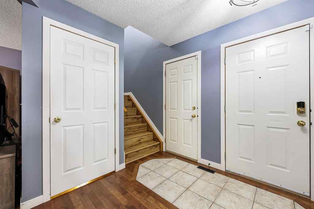 MLS® A2254507 - 10 Big Springs Hill SE in Big Springs Airdrie, Residential