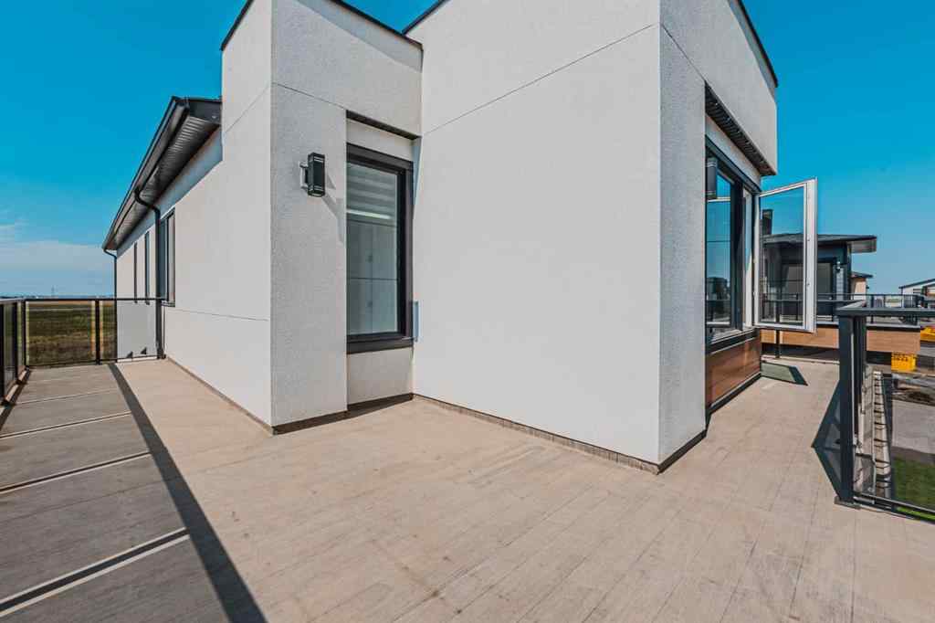 MLS® A2254508 - 424 Watercrest Place  in Waterford Estates Chestermere, Residential