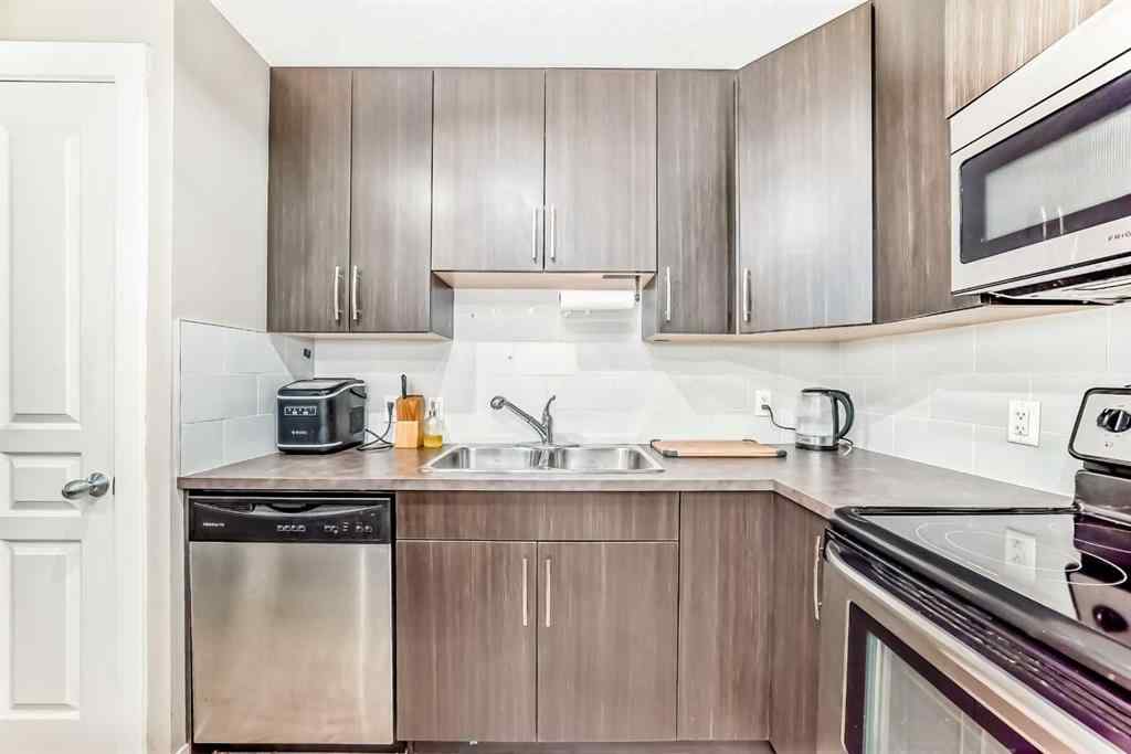 MLS® A2254511 - 1130 Mckenzie Towne Row SE in McKenzie Towne Calgary, Residential