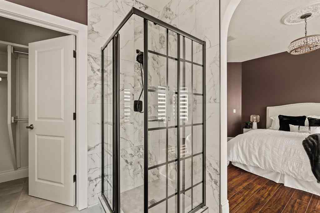 MLS® A2254516 - 53 Val Gardena View SW in Springbank Hill Calgary, Residential