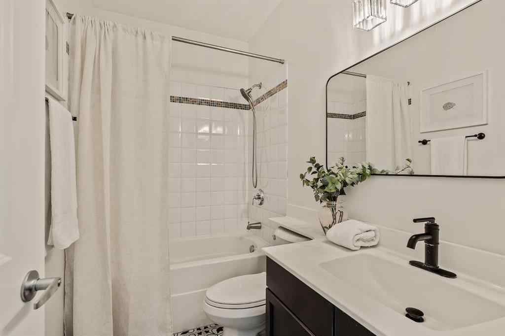 MLS® A2254516 - 53 Val Gardena View SW in Springbank Hill Calgary, Residential