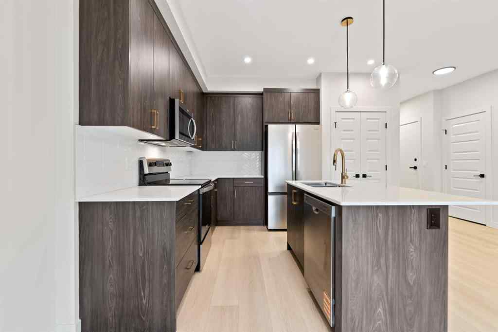 MLS® A2254519 - 292 Waterford Way  in Waterford Chestermere, Residential