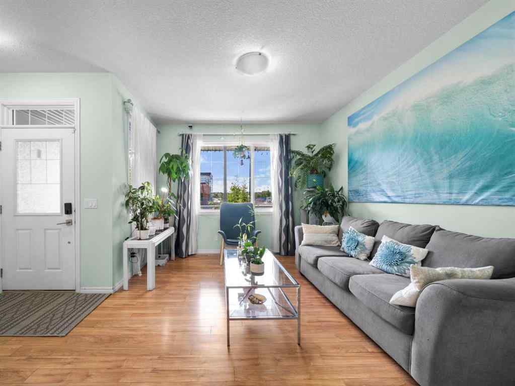 MLS® A2254520 - 1585 Legacy Circle SE in Legacy Calgary, Residential