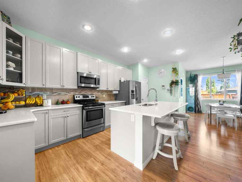 MLS® A2254520 - 1585 Legacy Circle SE in Legacy Calgary, Residential
