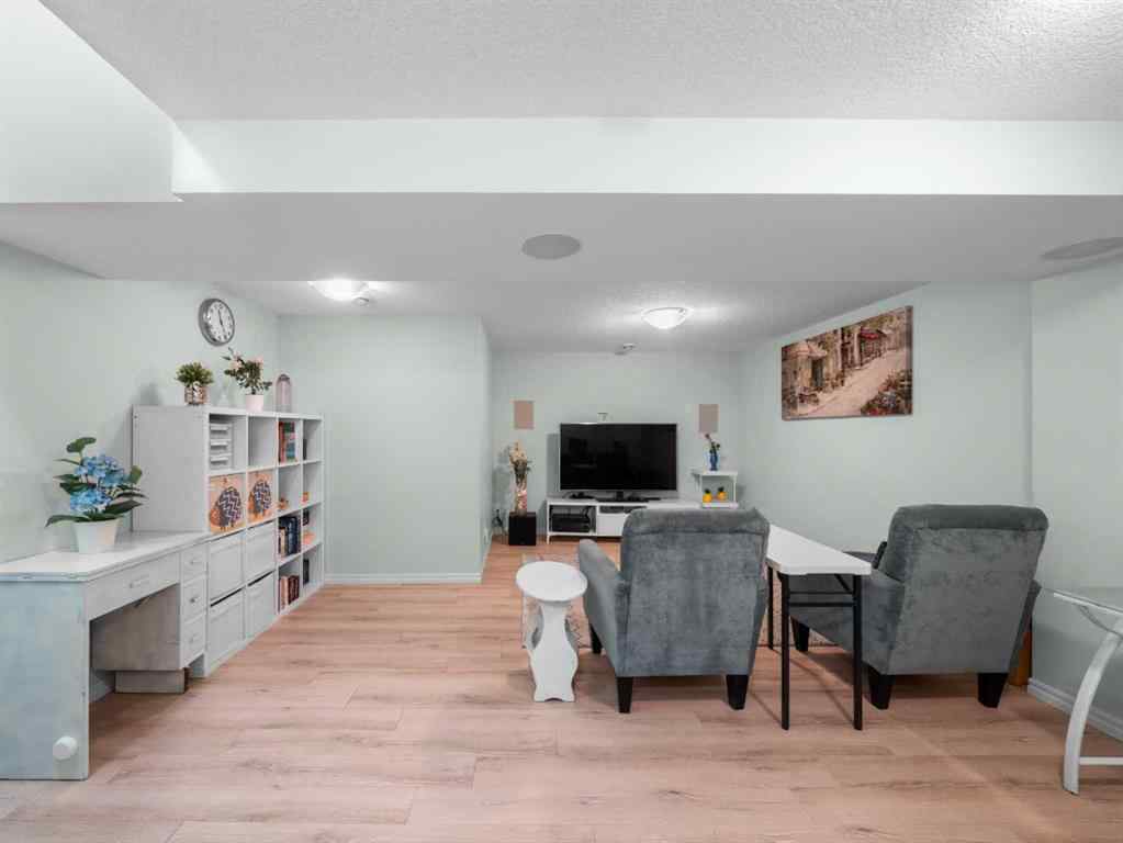 MLS® A2254520 - 1585 Legacy Circle SE in Legacy Calgary, Residential