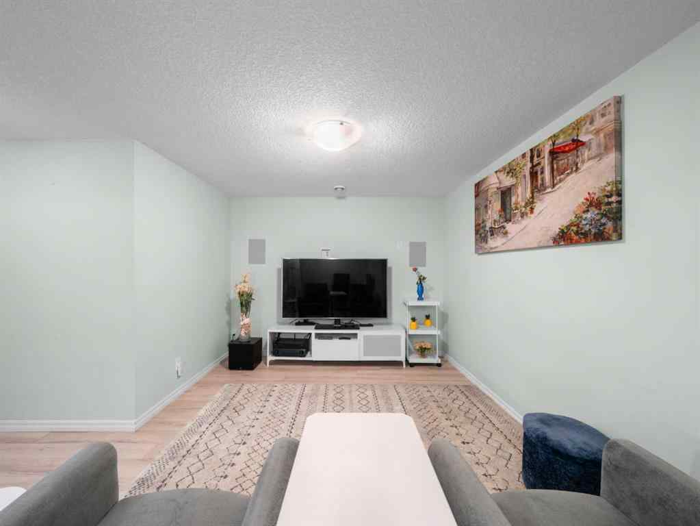 MLS® A2254520 - 1585 Legacy Circle SE in Legacy Calgary, Residential