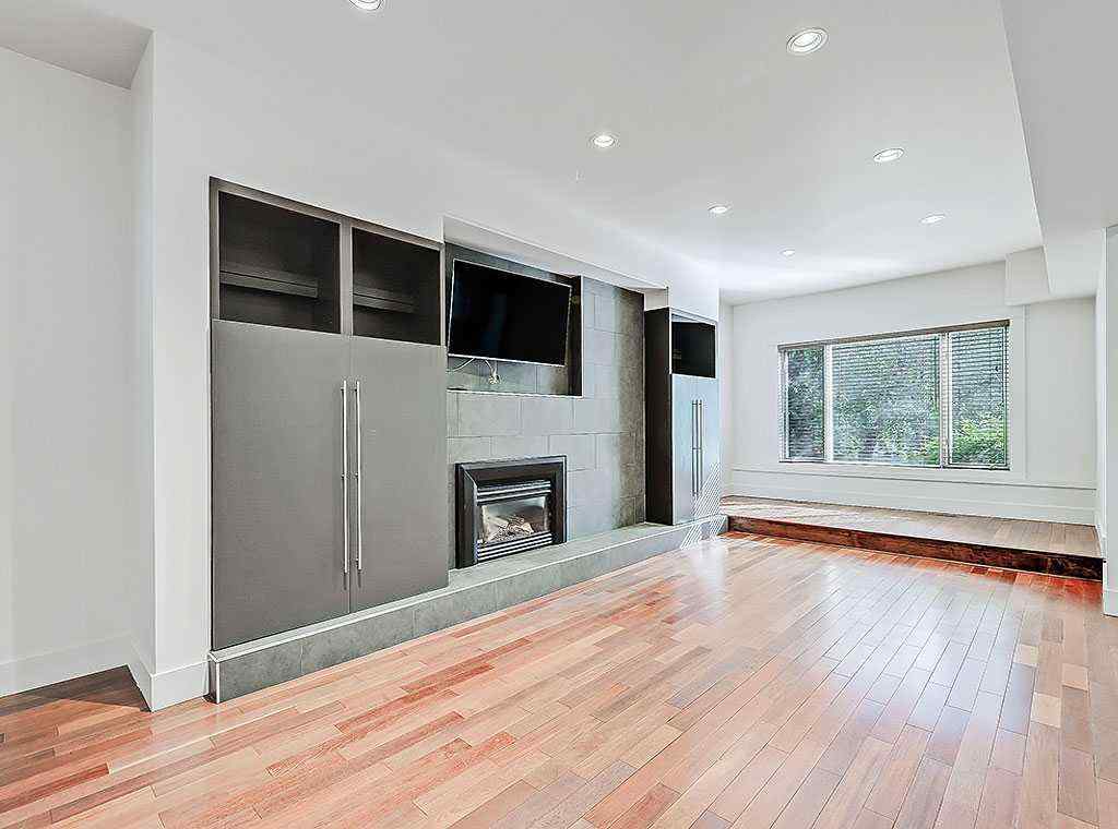 MLS® A2254522 - 2109 14A Street SW in Bankview Calgary, Residential