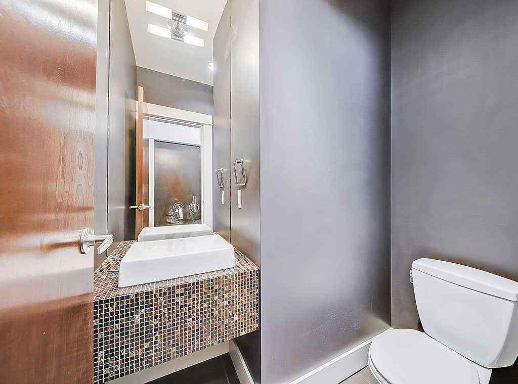 MLS® A2254522 - 2109 14A Street SW in Bankview Calgary, Residential