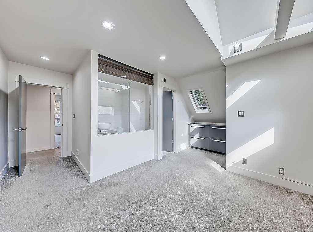 MLS® A2254522 - 2109 14A Street SW in Bankview Calgary, Residential