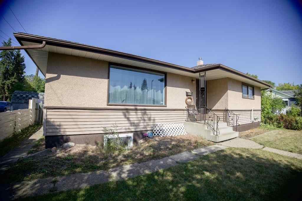 MLS® A2254528 - 4122 50 Street  in Michener Hill Red Deer, Residential