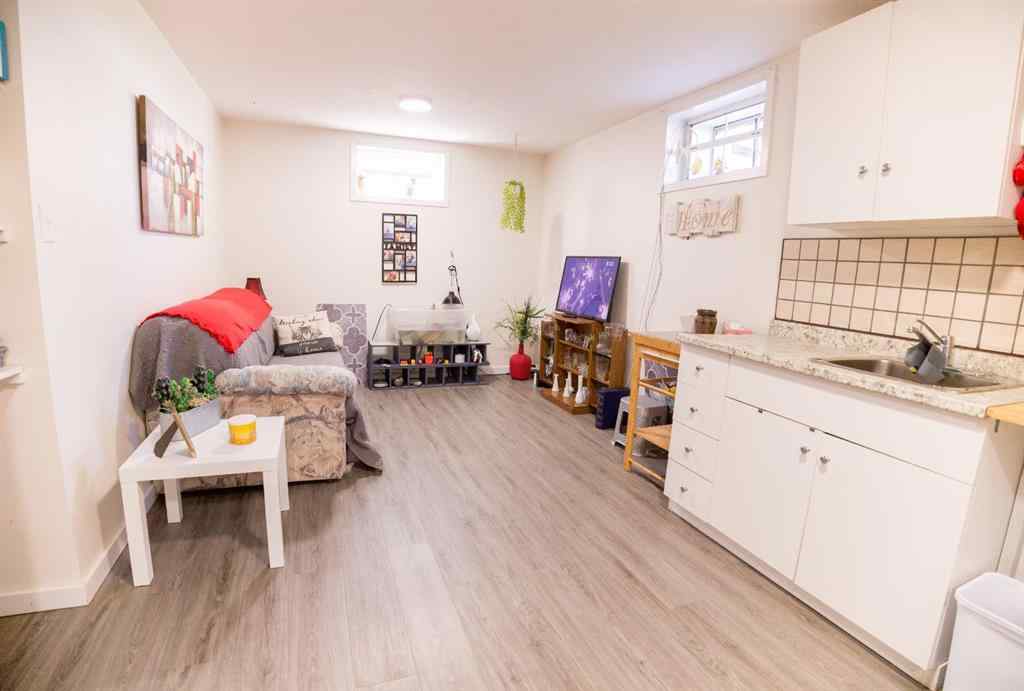 MLS® A2254528 - 4122 50 Street  in Michener Hill Red Deer, Residential
