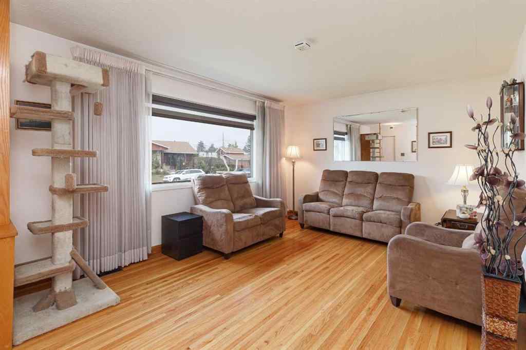 MLS® A2254529 - 4611 Greenhill Crescent NE in Greenview Calgary, Residential