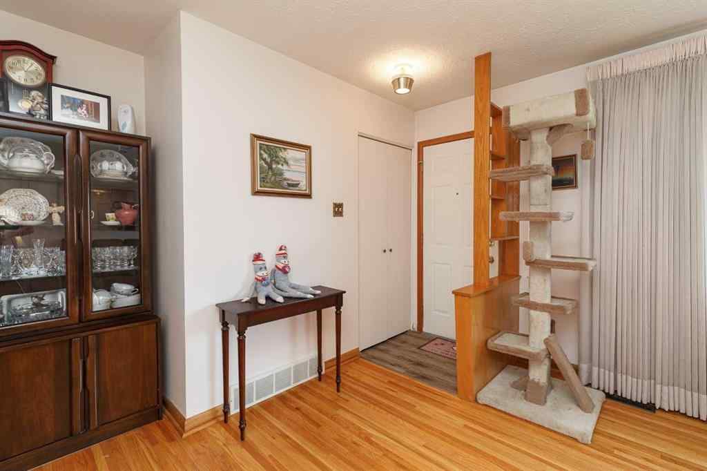 MLS® A2254529 - 4611 Greenhill Crescent NE in Greenview Calgary, Residential
