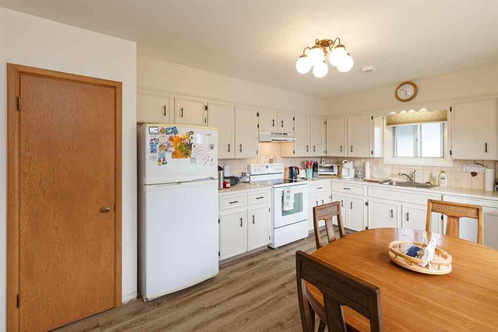 MLS® A2254529 - 4611 Greenhill Crescent NE in Greenview Calgary, Residential