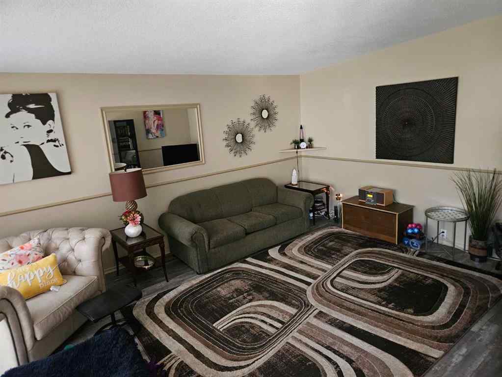 MLS® A2254531 - 2613 10 Avenue  in Winston Churchill Lethbridge, Residential