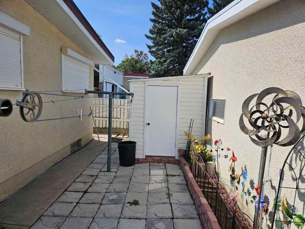 MLS® A2254531 - 2613 10 Avenue  in Winston Churchill Lethbridge, Residential