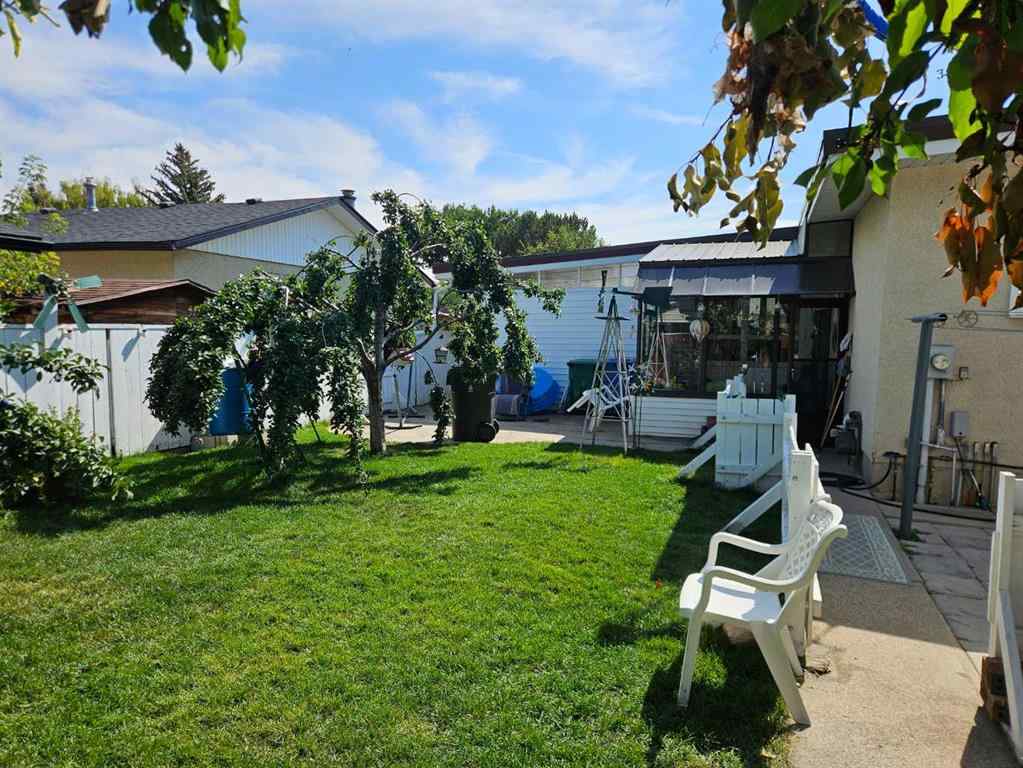 MLS® A2254531 - 2613 10 Avenue  in Winston Churchill Lethbridge, Residential