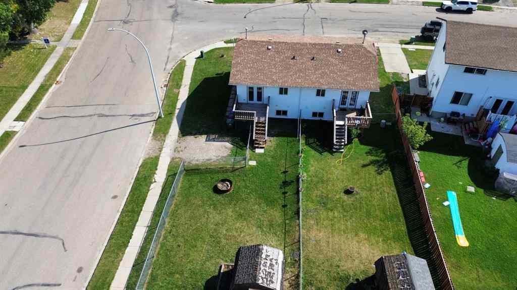 MLS® A2254536 - 5302 36A Street  in South Innisfail Innisfail, Residential