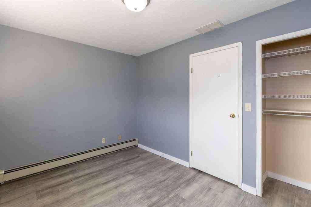 MLS® A2254536 - 5302 36A Street  in South Innisfail Innisfail, Residential