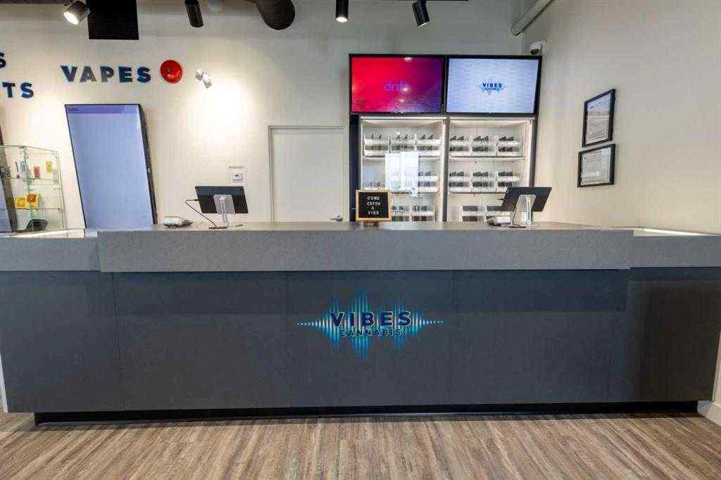 MLS® A2254538 - 6707 Elbow Drive SW in Kelvin Grove Calgary, Commercial