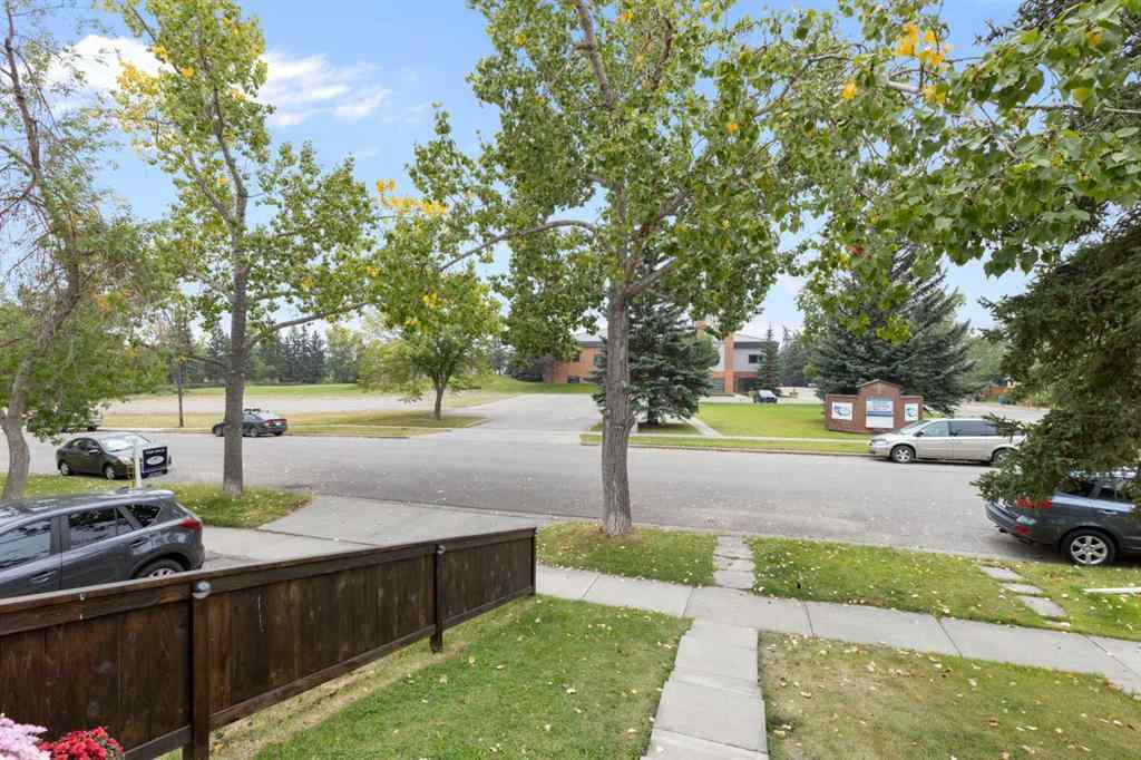 MLS® A2254540 - 1324 Ranchlands Way NW in Ranchlands Calgary, Residential