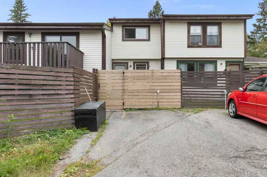 MLS® A2254540 - 1324 Ranchlands Way NW in Ranchlands Calgary, Residential