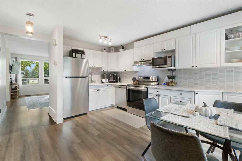 MLS® A2254540 - 1324 Ranchlands Way NW in Ranchlands Calgary, Residential