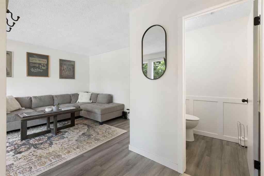 MLS® A2254540 - 1324 Ranchlands Way NW in Ranchlands Calgary, Residential